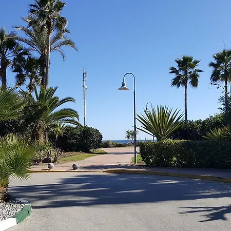 Sevilla * Estepona